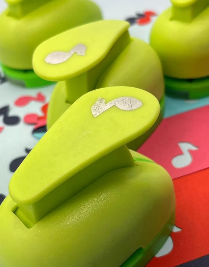 Kağıt Gemi Dükkan Green Hole Punch with Note Pattern