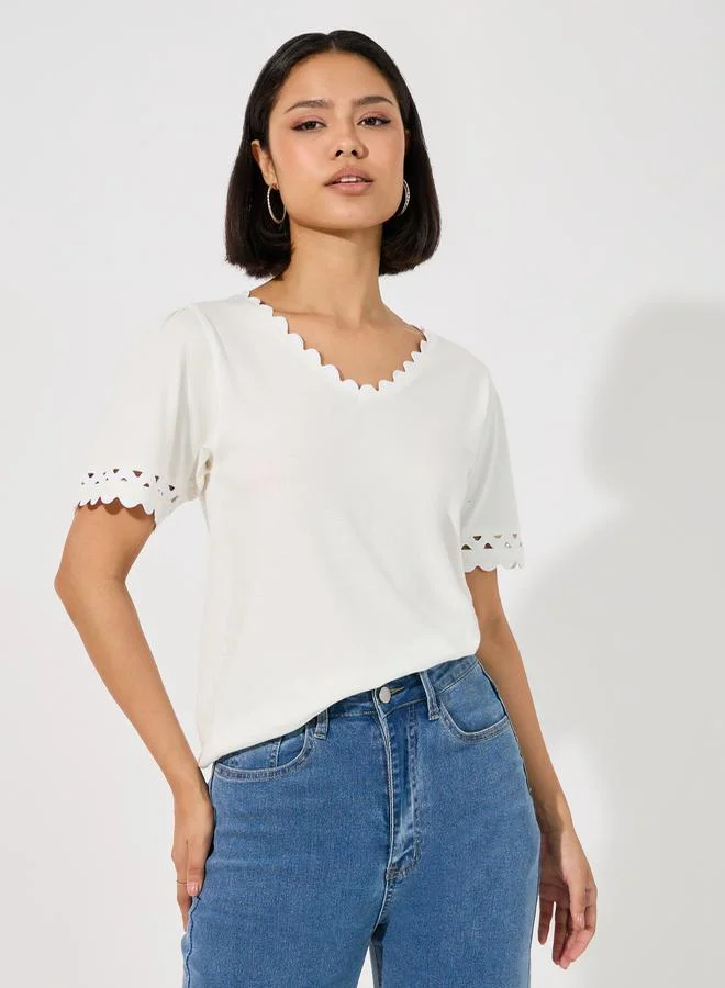 Styli Scallop Lace Insert V Neck Top