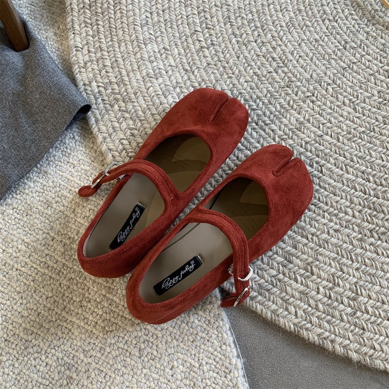 2026 Early Spring New Style Low-Cut Flat Split-Toe Women's Genuine Leather Mary Jane Mules with One  Strap