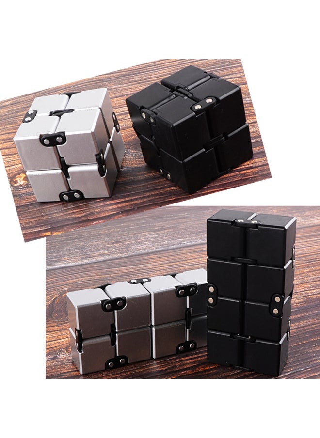 null - Infinite Rubik's Cube Decompression Decompression Artifact Class Boring Vent Half Alloy Fingertip Toy Finger Block-Color:Paint-silver (111g)-Plastic-Boxed - Image 1