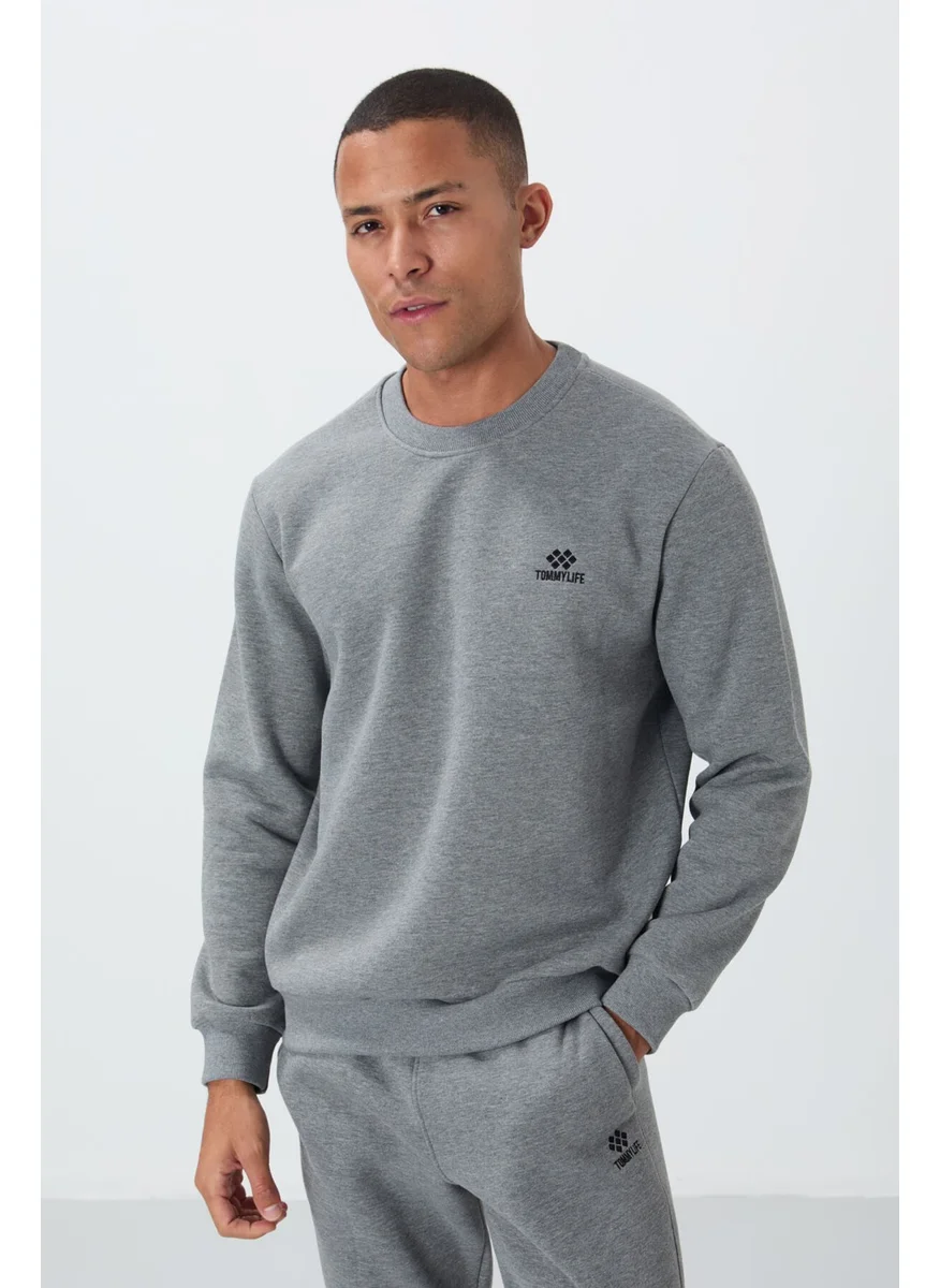 تومي لايف Gray Melange Cotton Thick Fluffy Soft Texture Comfort Fit Embroidered Men's Tracksuit -85265