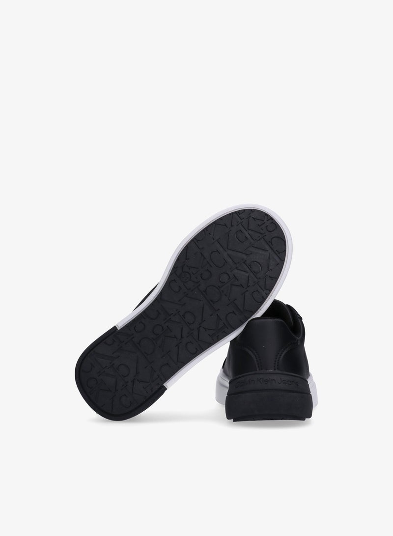 كالفن كلاين جينز حذاء رياضي دانتيل قصير برباط - Image 3