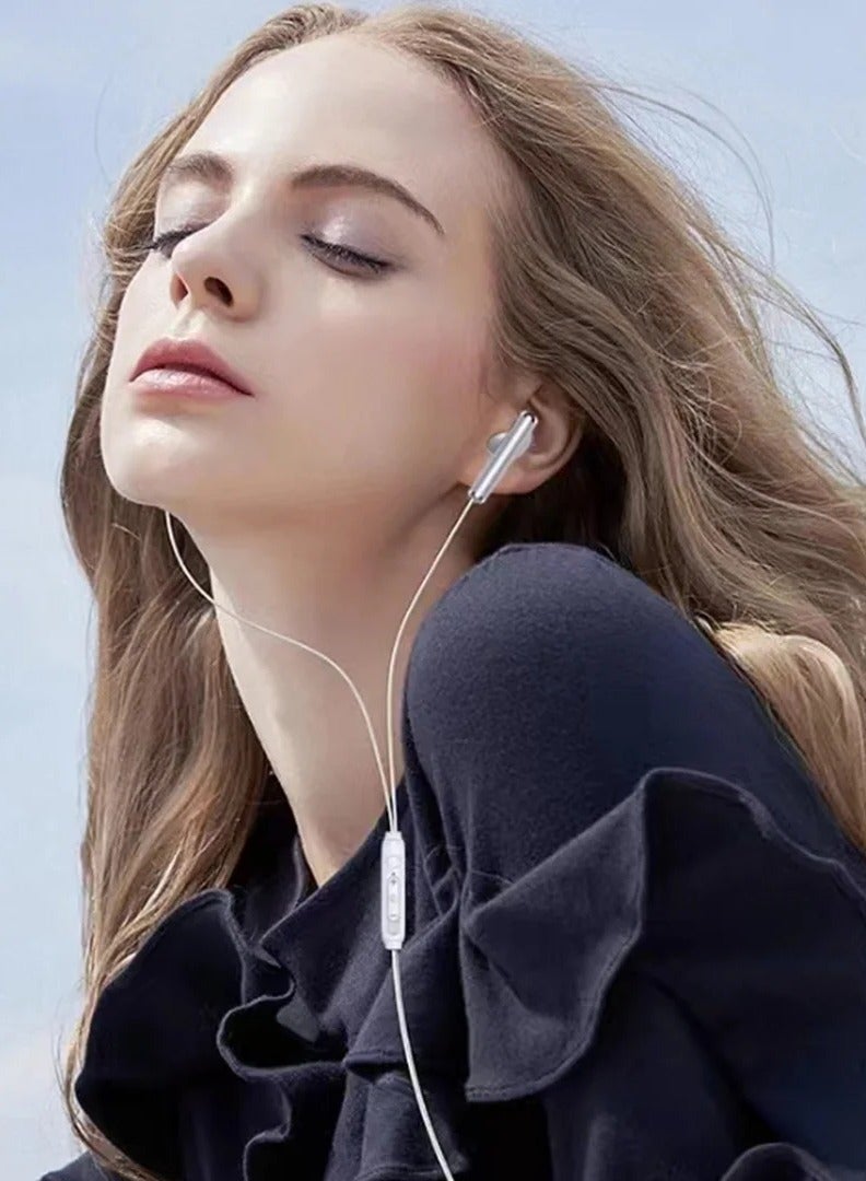 باوا سماعات Chords داخل الأذن مع موصل Type-C / خفيفة الوزن / تصميم مميز / طول الكابل 120 سم / التحكم في مستوى الصوت / ميكروفون / اتصال - أبيض - Image 2