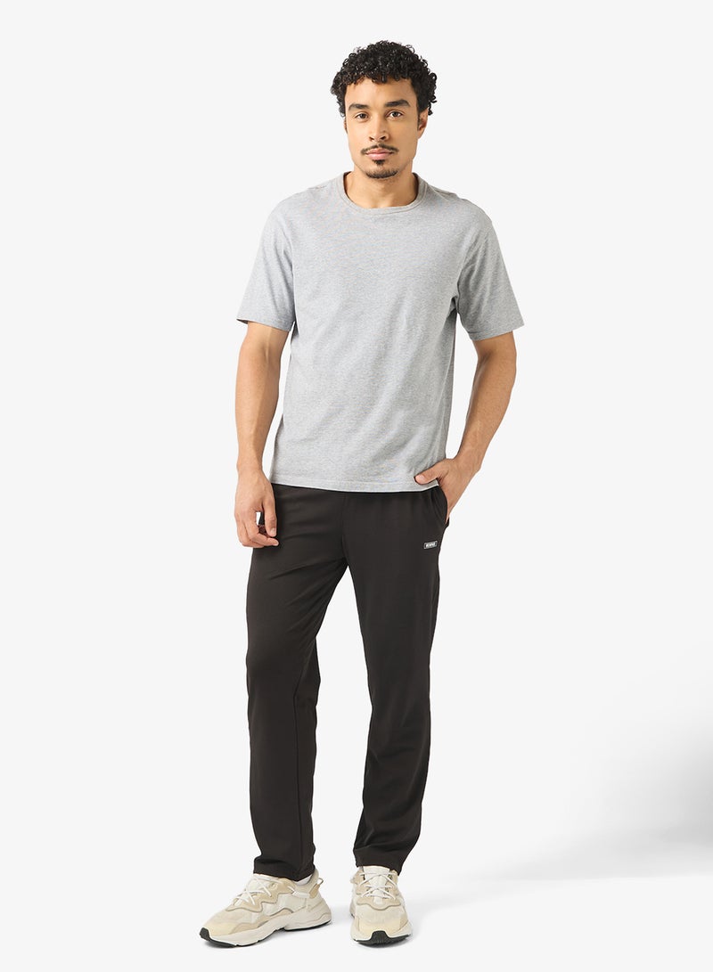 Seventy Five Basics Relaxed Fit Pocket Design Joggers - Image 2