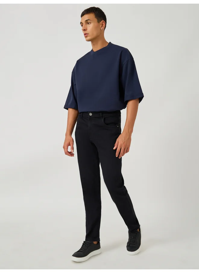 ستايلي Styli Mid Rise Five-Pocket Style Slim Fit Jeans