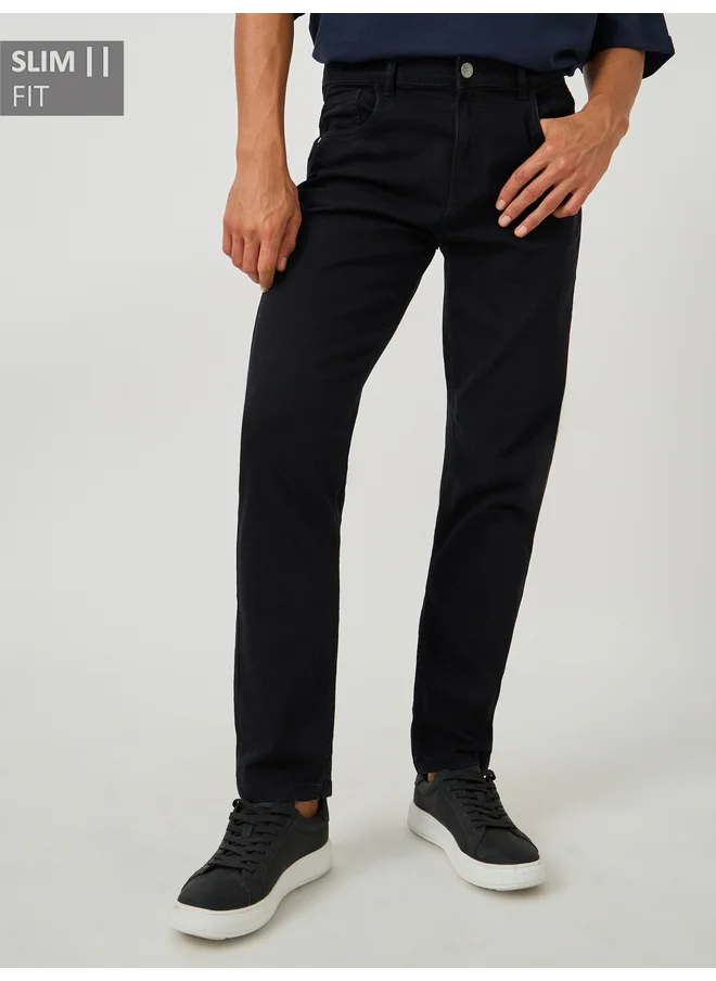 ستايلي Styli Mid Rise Five-Pocket Style Slim Fit Jeans