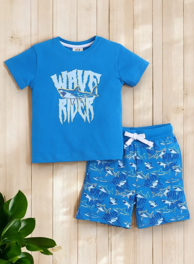 فكتور اند جين فيكتور وجين - طقم بيجامة تي شيرت مطبوع وشورت مقلم