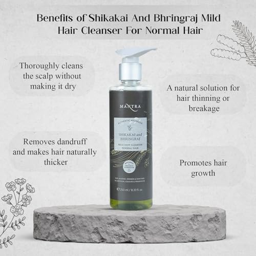 Mantra Herbal Shikakai and Bhringraj Mild Hair Cleanser For Normal Hair 250 ml - Image 2