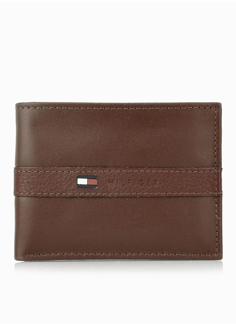 TOMMY HILFIGER Passcase Billfold Wallet + Cardholder