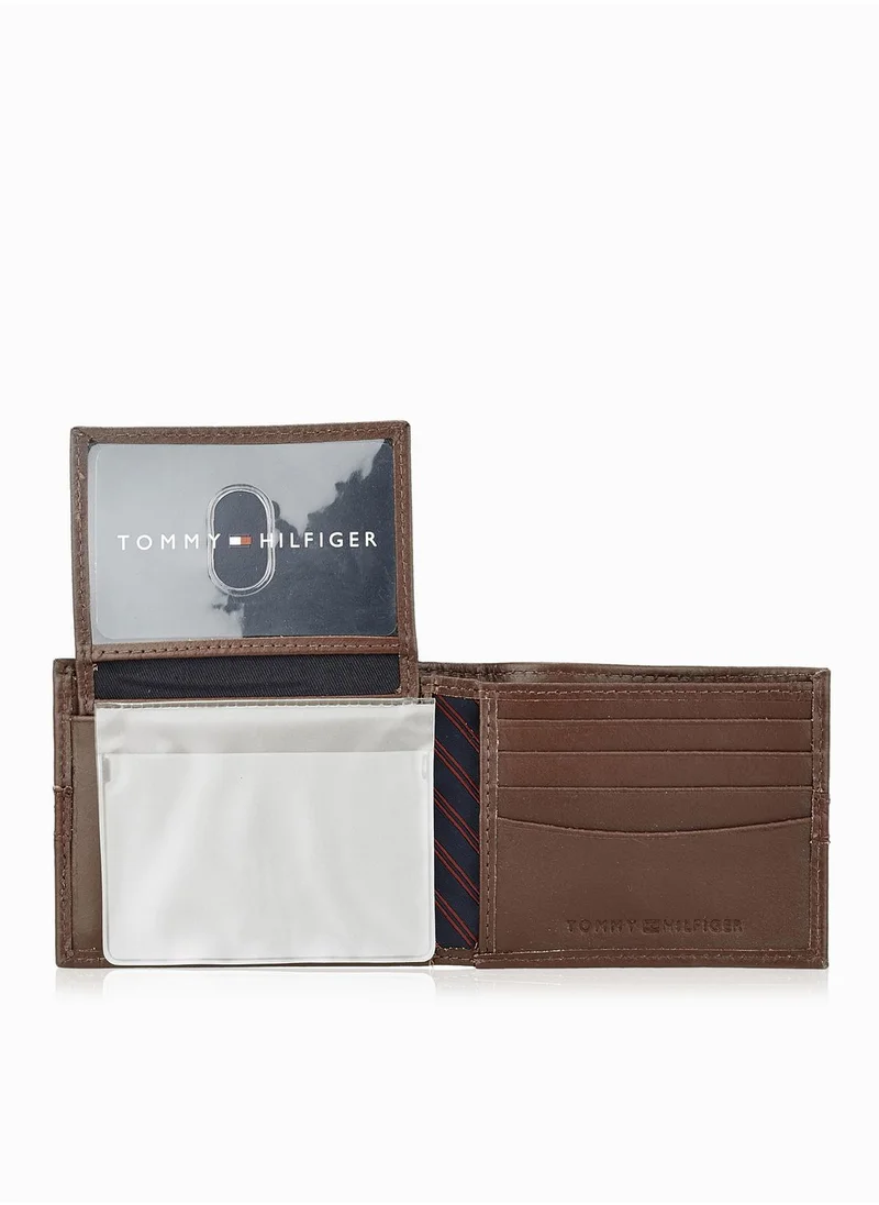 TOMMY HILFIGER Passcase Billfold Wallet + Cardholder