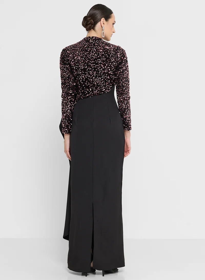 Namshi x Contrast Toned Drapped Dress