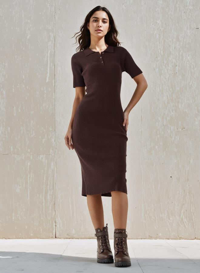 تواكستريمز فستان ميدي ضيق بياقة بأزرار - Image 2