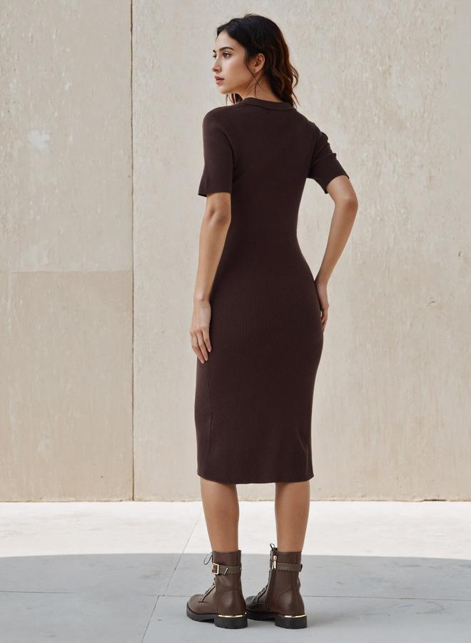 تواكستريمز فستان ميدي ضيق بياقة بأزرار - Image 3