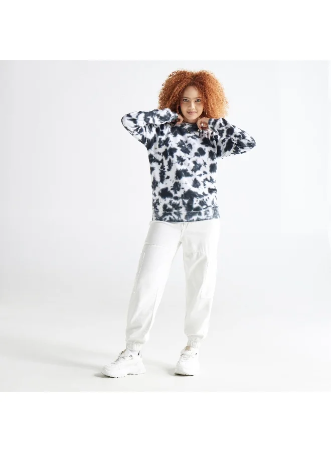 Splash FAV All-Over Graphic Print Sweatshirt with Crew Neck and Raglan Sleeves