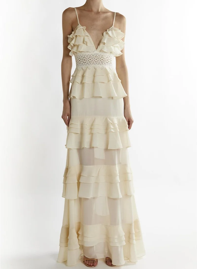 ترو ديكادينس Cream Sophia Plunge Front Tiered Ruffle Maxi-Dress