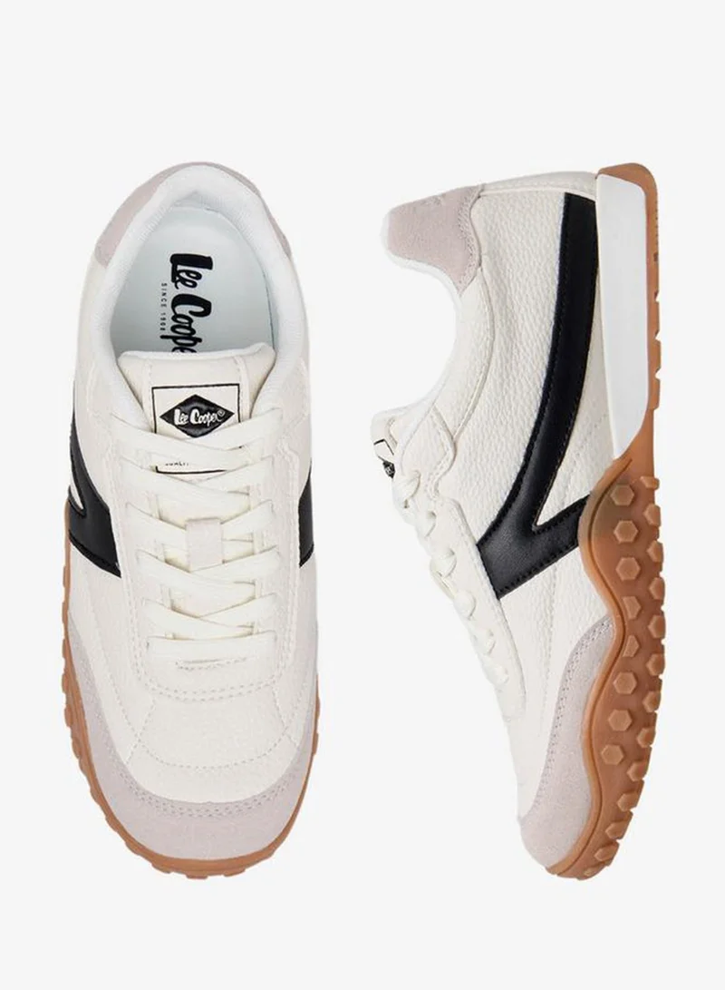 لي كوبر حذاء رياضي نسائي برباط