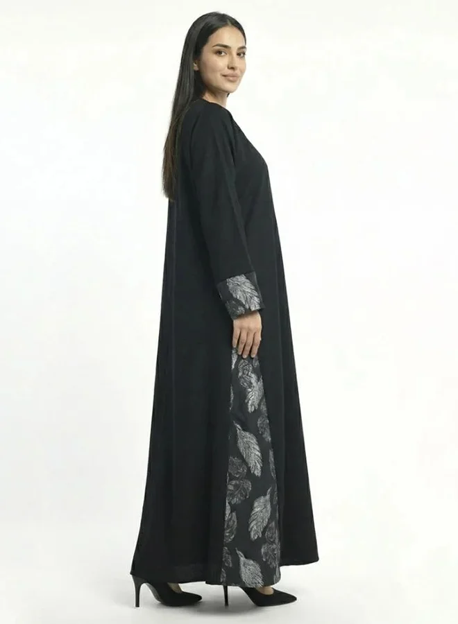 HAWRAA ABAYA Open abaya with silver-gray patterns