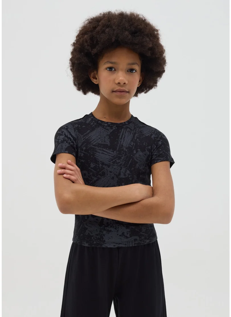 او في اس Black Short Sleeve Stretch Cotton T-Shirt