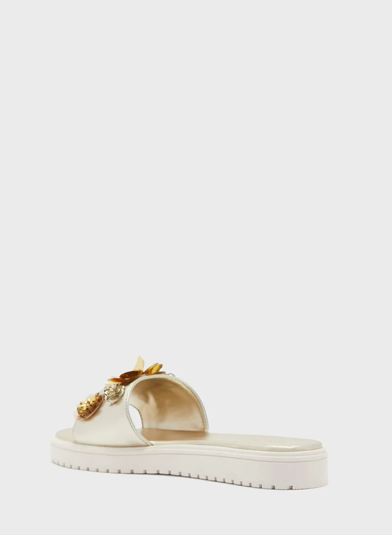 NINE WEST Rainen Slides