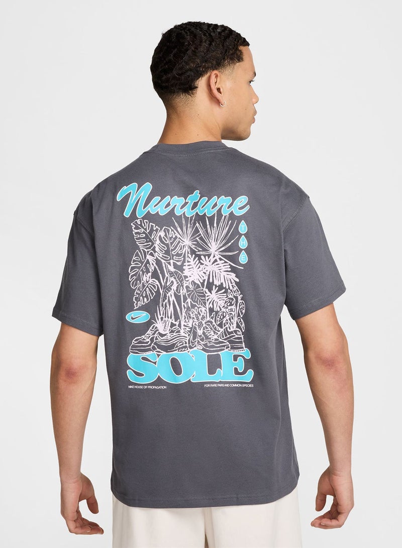 Nike Nsw M90 Blooming T-Shirt - Image 2