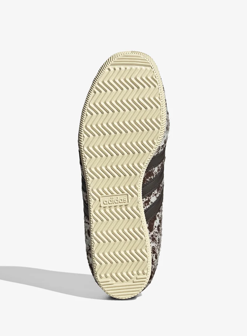 Adidas Originals OWHITE/DBROWN/GOLDMT Japan for Women | Best Price UAE
