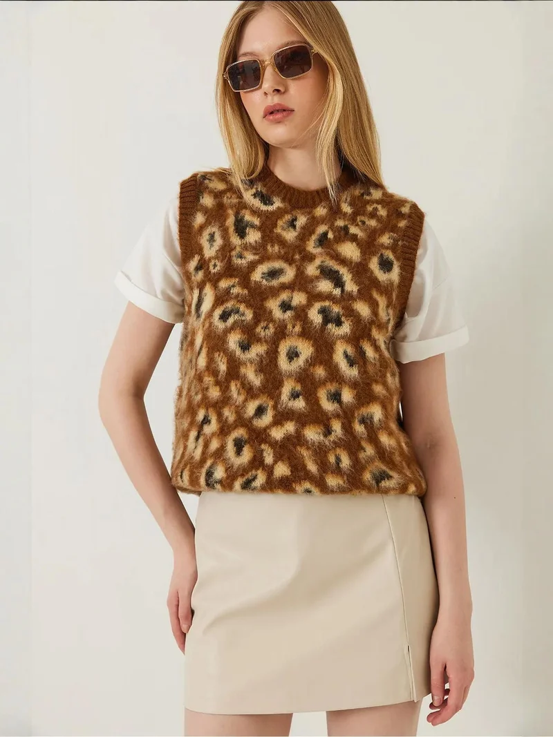 Bianco Lucci LUCCI Leopard Print Ribbed Knitwear Sweater Vest