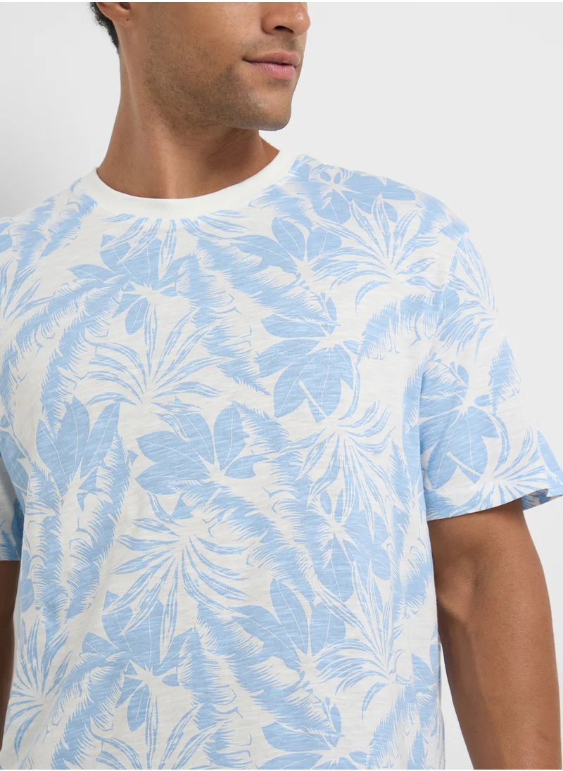 Only & Sons Onsperry Leaf Print T-Shirt