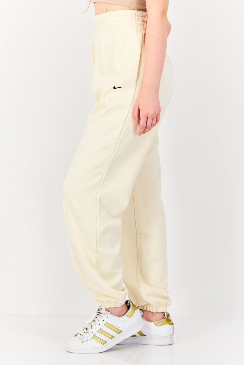 Nike Women Loose Fit Outdoor Sweatpants, Cream - Image 4