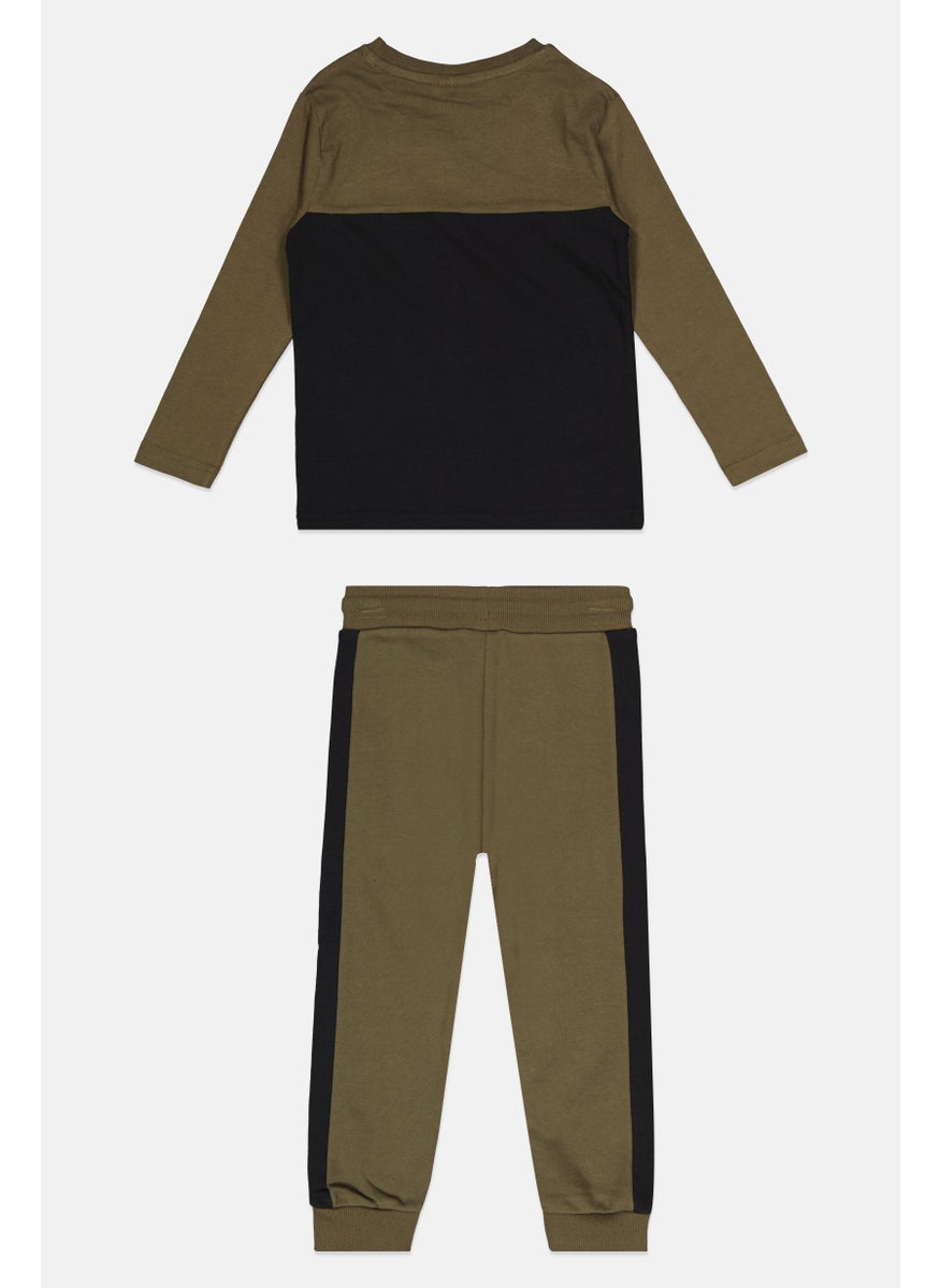 Ellesse Kids Boy 3 Pieces Sportswear Fit Sweatshirt And Sweatpants Set, Olive  - Image 3