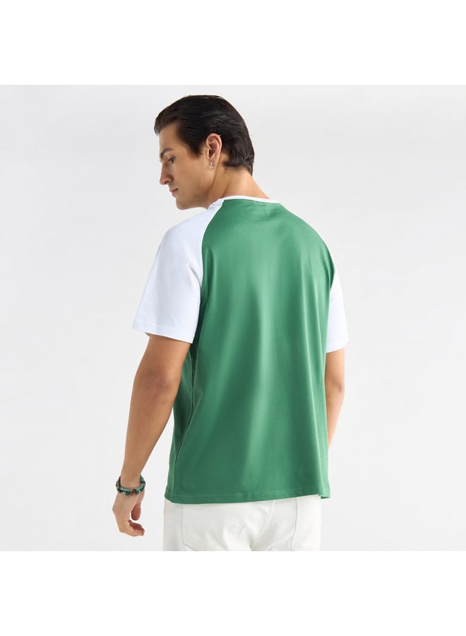 Splash FAV Colourblock T-shirt with Crew Neck and Raglan Sleeves  - Image 3