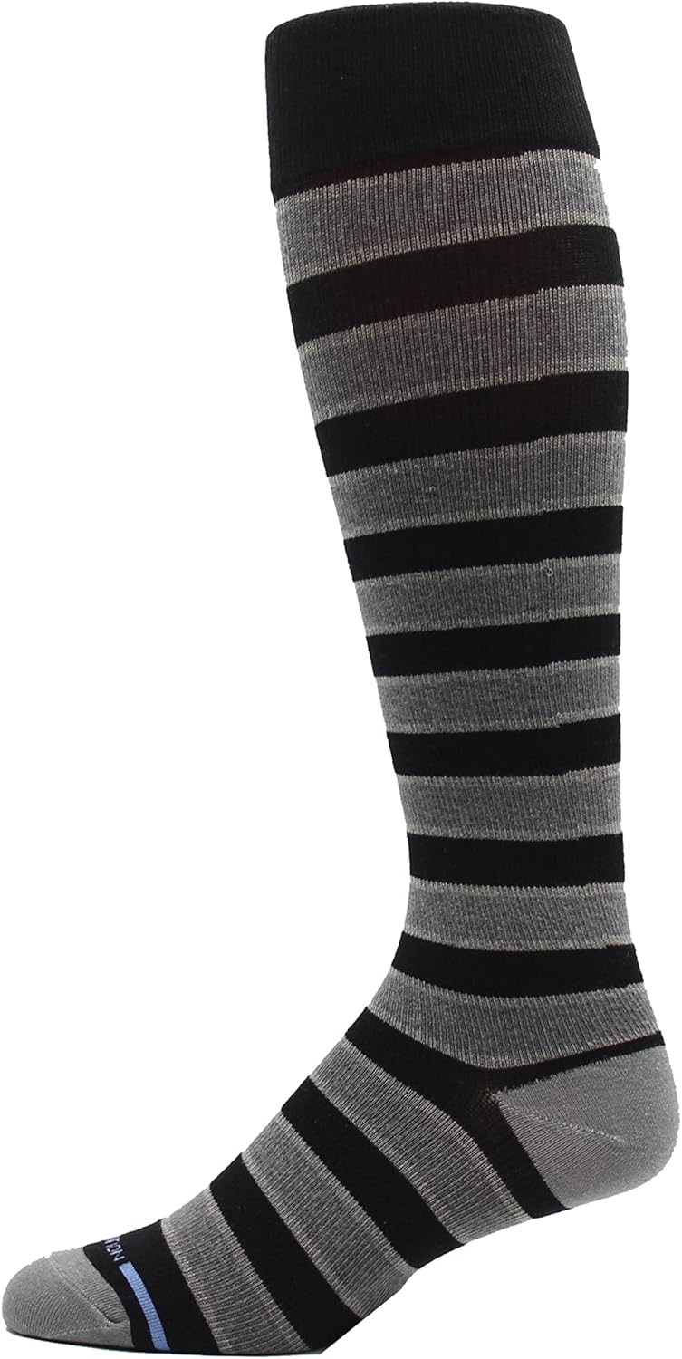 Dr Motion 4 Pairs Men's Athletic Traveler Graduated Compression Knee High Socks - Image 2