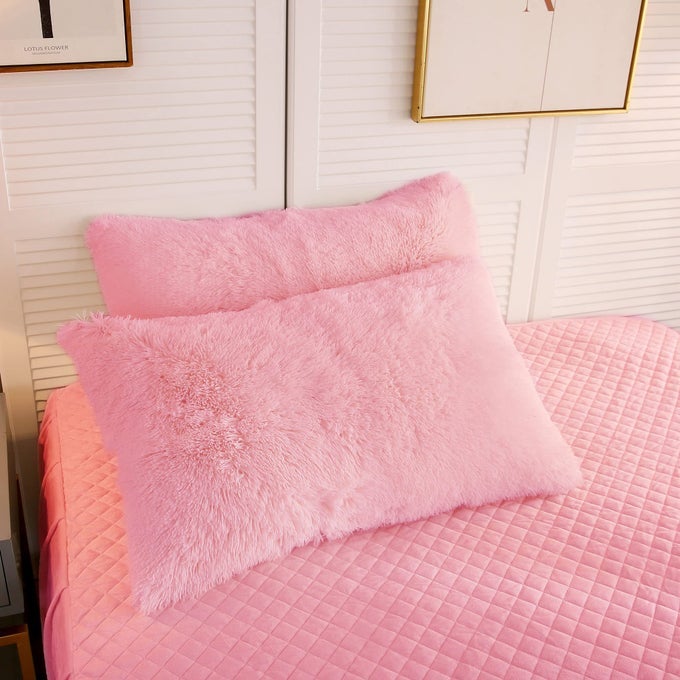 2 PACK SHAGGY PLUSH FAUX FUR PILLOW SHAMS VELVET REVERSE20X36 FLUFFY DECORATIVE PILLOWCASES WITH ZIPPER CLOSURE FOR COUCHSOFABEDPINKKING