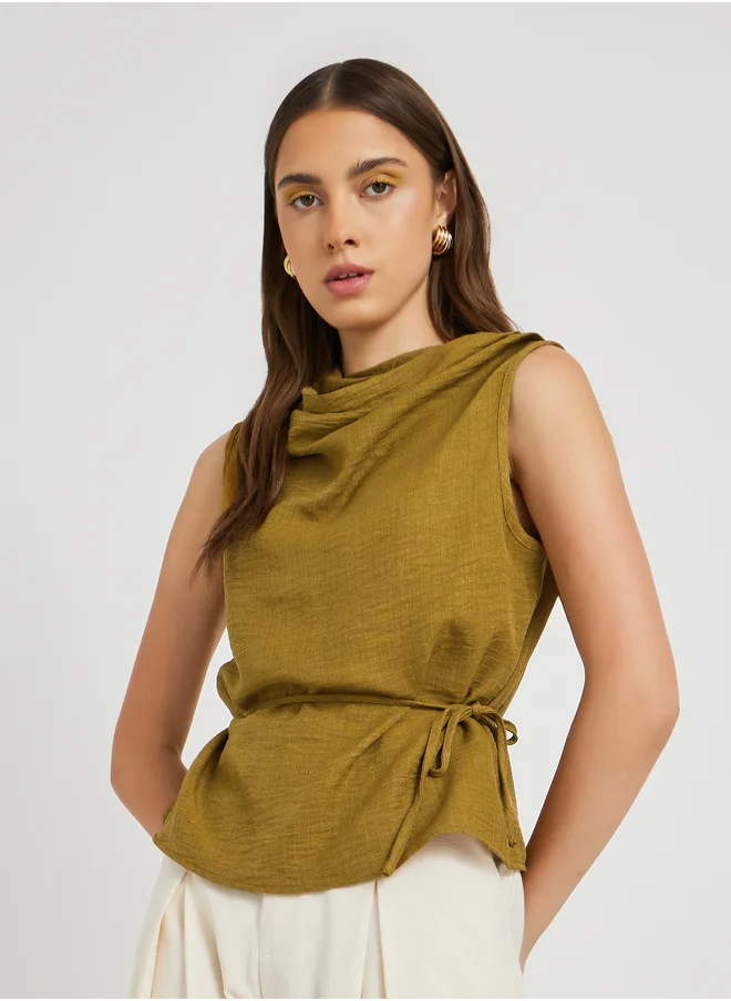 ستايلي Solid Sleeveless Top with Tie-Up Detail