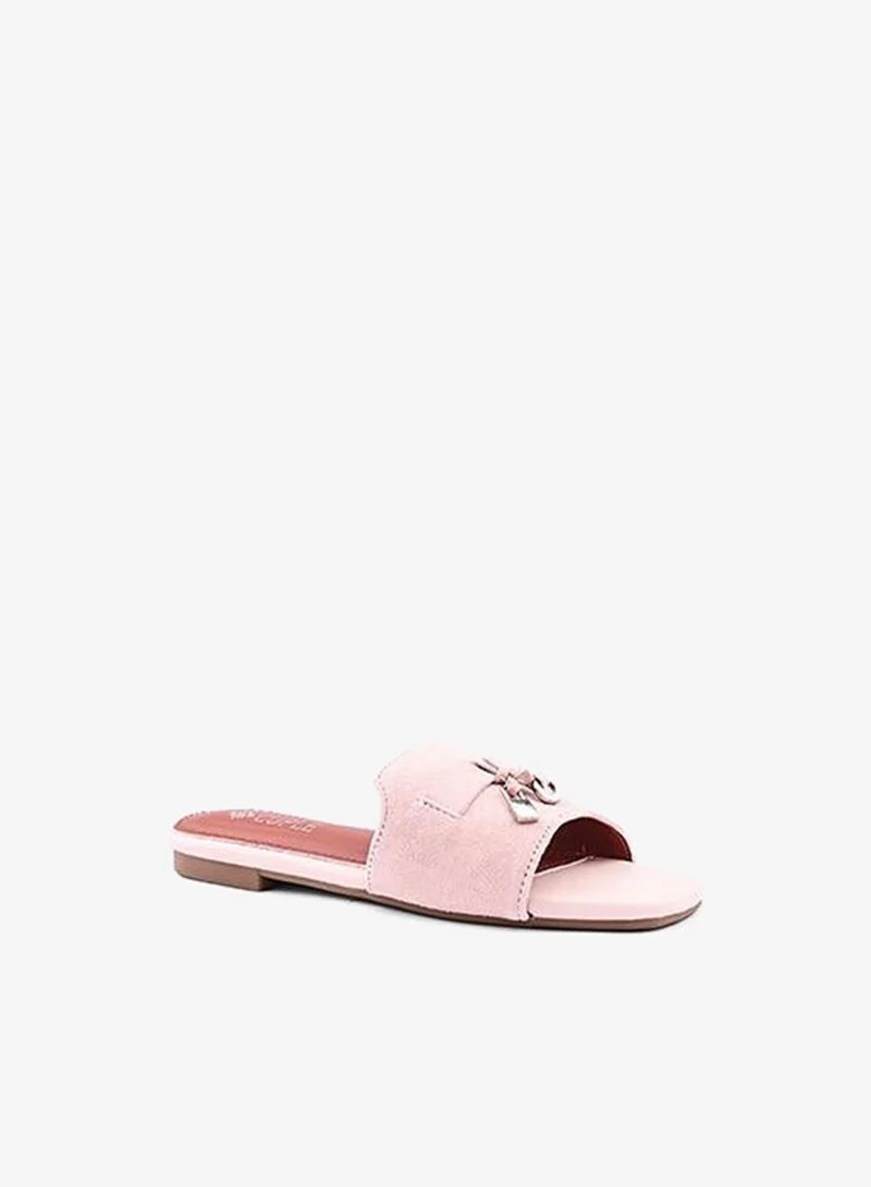 Cuple Girls Flat Slides