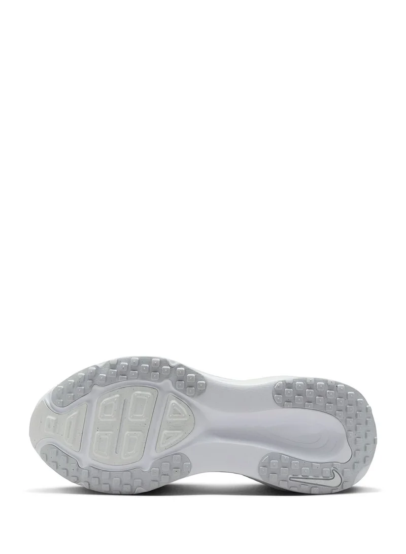Nike Vomero 18