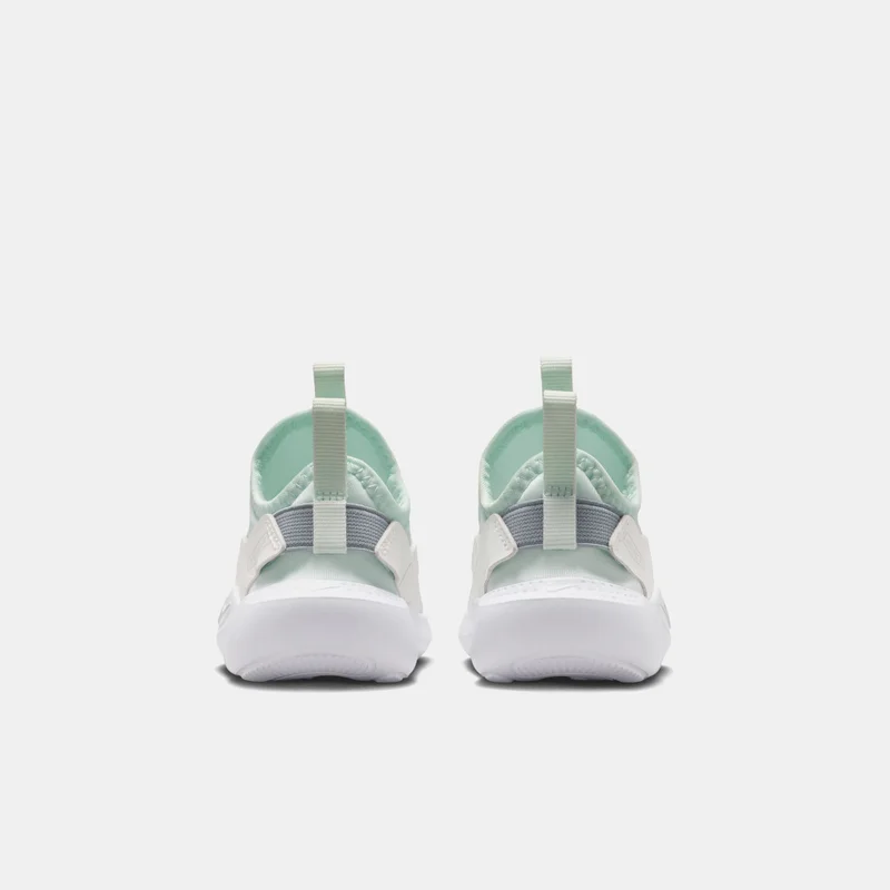 نايكي Kids' Flex Runner 4 Running Shoes