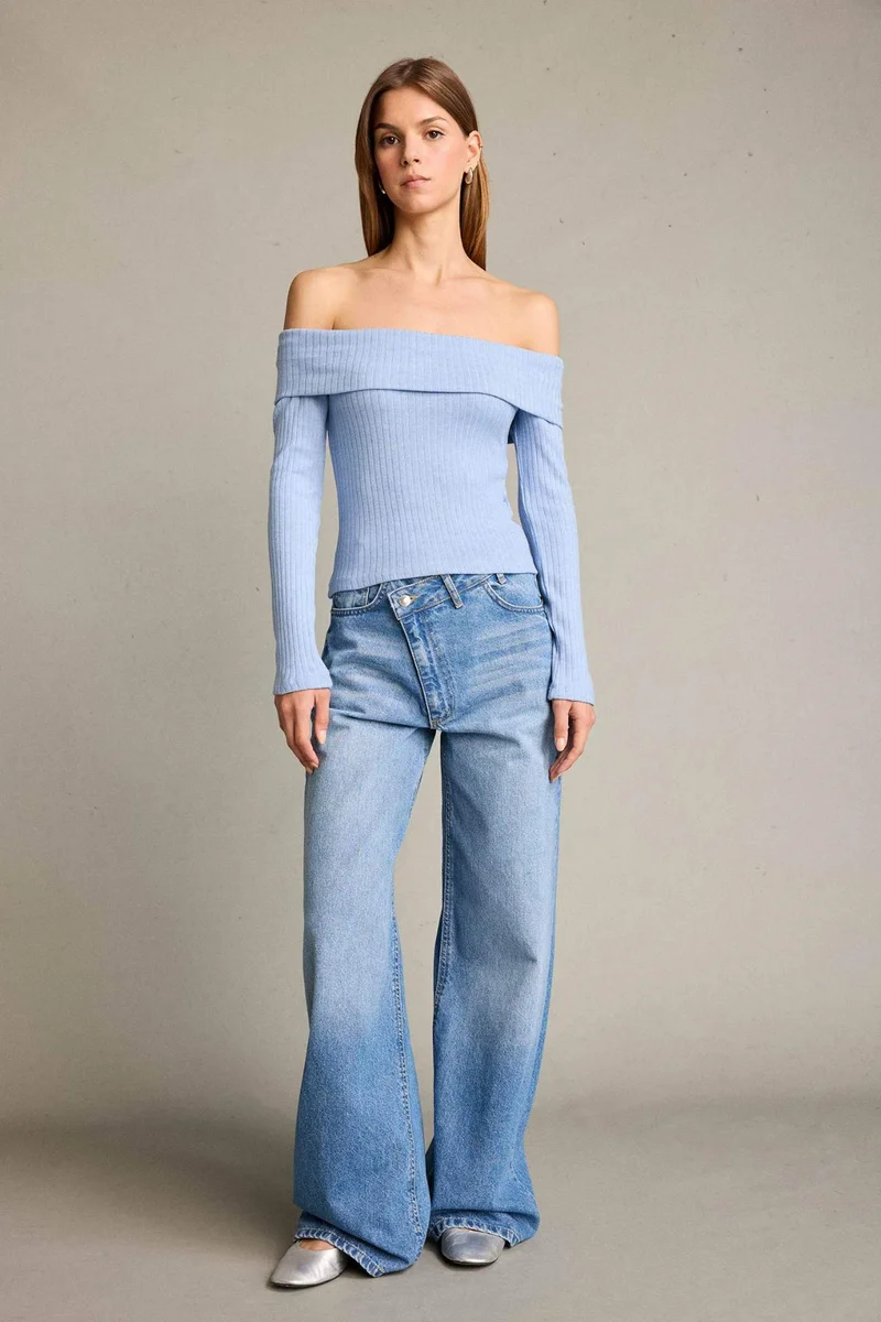 ديفاكتو Boat Collar Long Sleeve T-Shirt