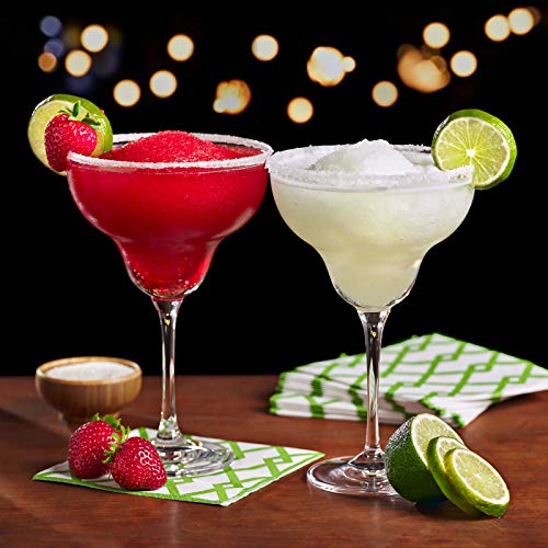 Mr & Mrs T Skinny Margarita Mix, 1 L bottle (Pack of 4), Tangy Lime Blend Flavored Cocktail Mixer, Made with Cane Sugar, Perfect for Traditional Margarita and Mocktail Drinks - Image 3