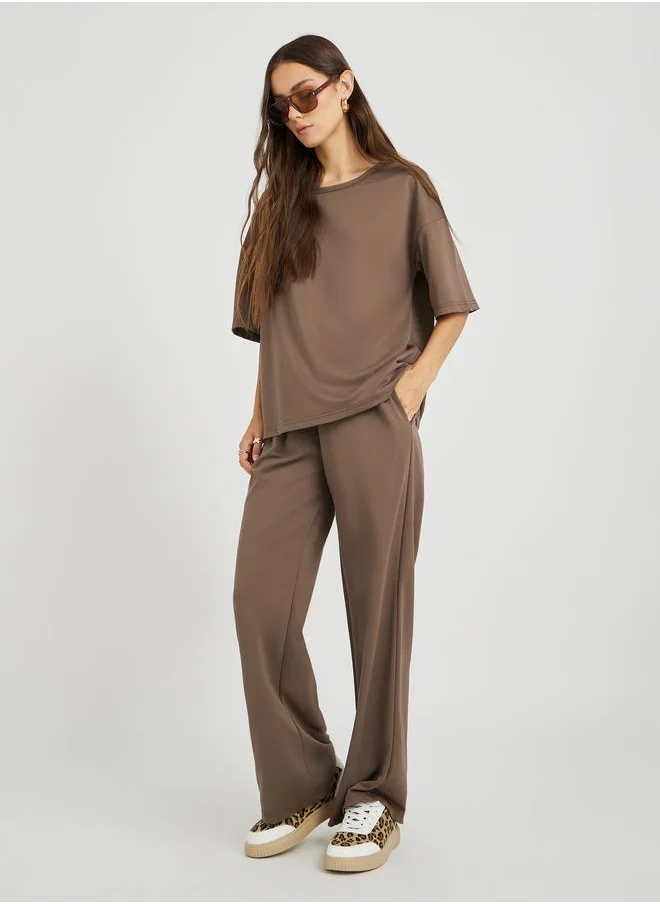 Take Two Take Two Solid Dropped Shoulder T-Shirt and Loose Fit Pants Co-Ords