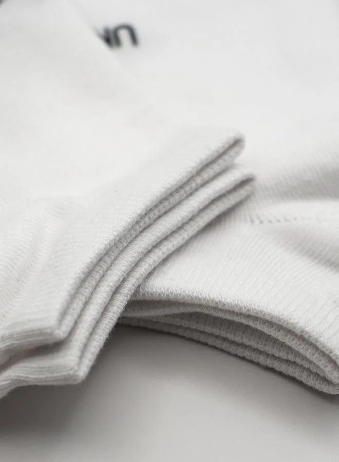 Unidentity White Organic Cotton Ankle Socks
