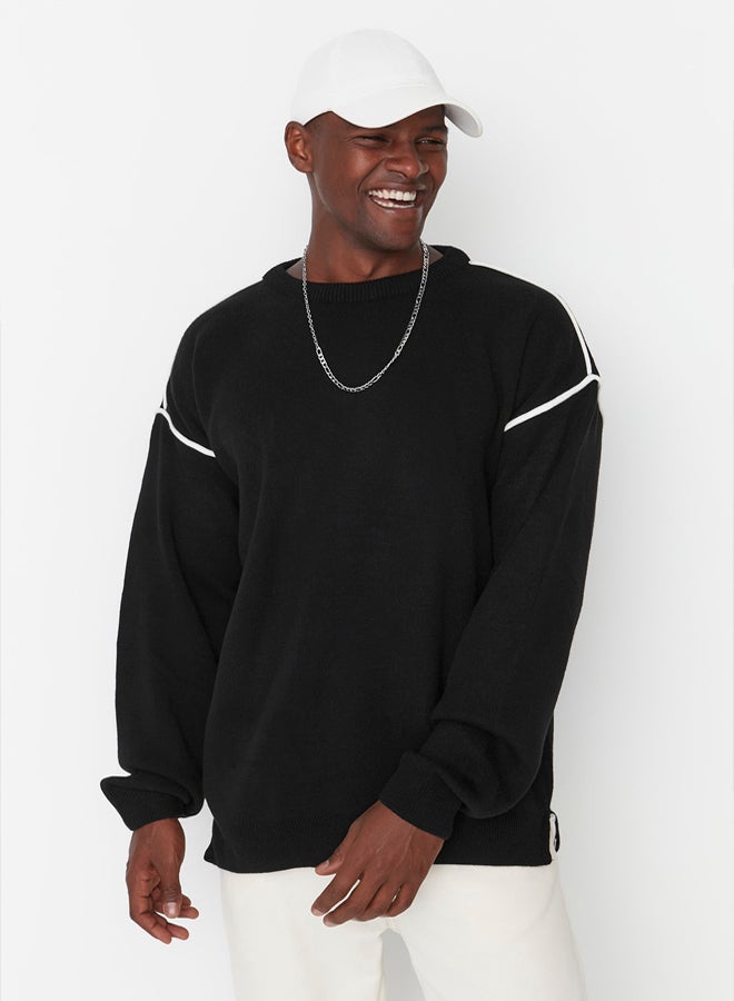 trendyol Black Oversize Crew Neck Piping Detailed Knitwear Sweater - Image 2
