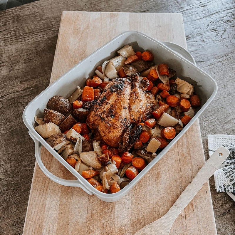 Mora 9x13in Deep Porcelain Baking Dish Oven to Table Freezer Safe - Image 5