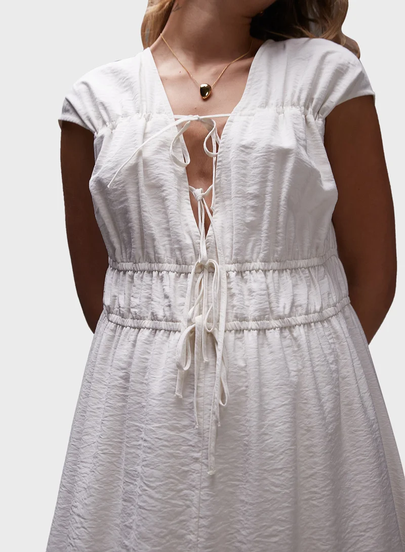 TOPSHOP Textured Maxi Dress