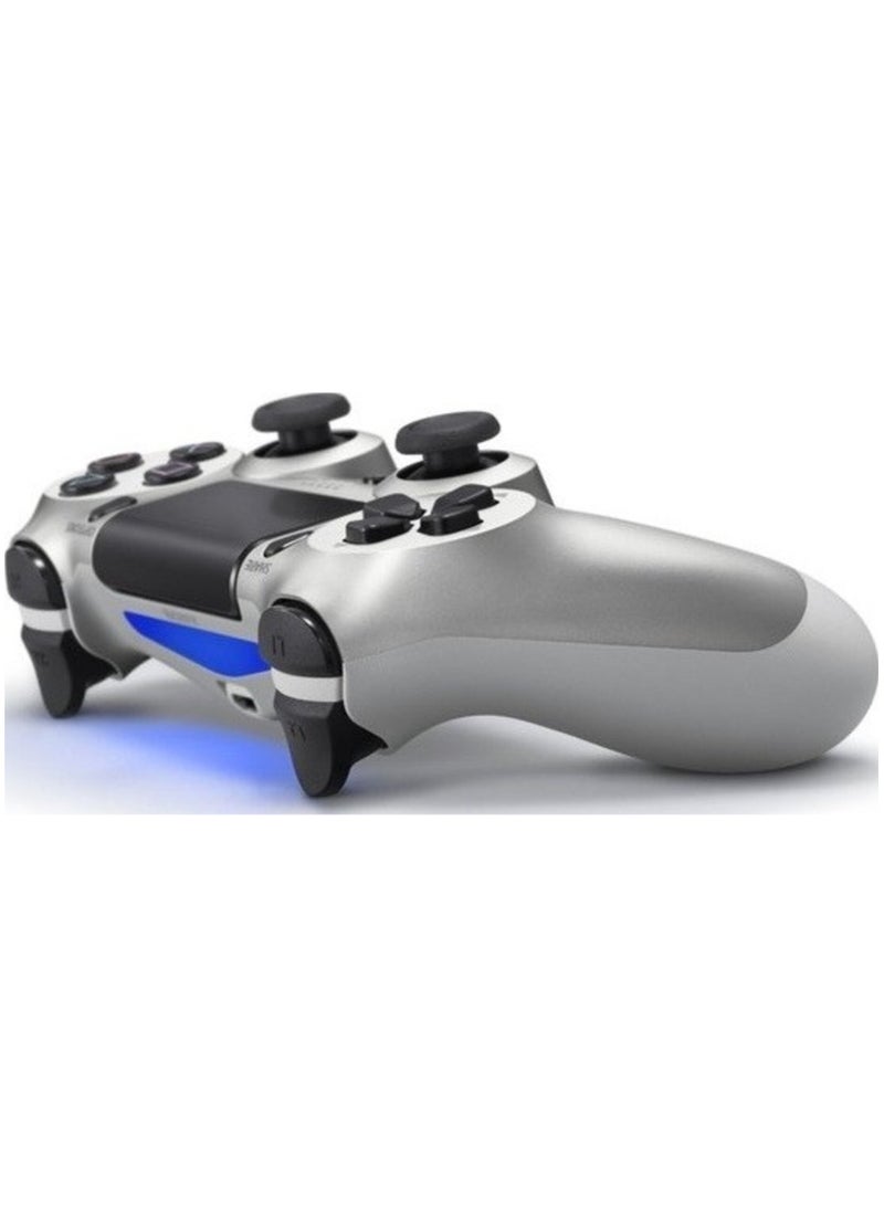 Sony Corporation Sony Dualshock 4 Wireless Controller For PlayStation 4 - Silver  - Image 4