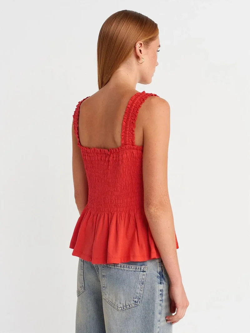 ديلفين Dilvin Square-Neck Frilly Sleeveless Blouse