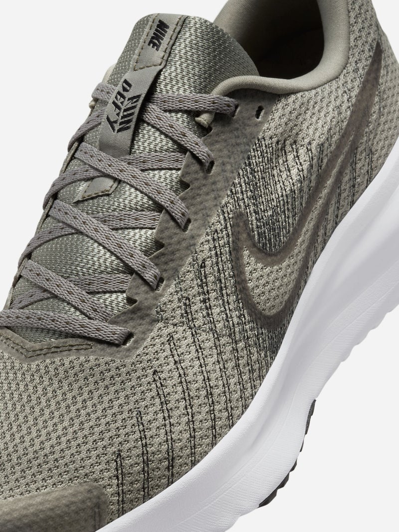 Nike Run Defy Road Running Shoes - Image 5
