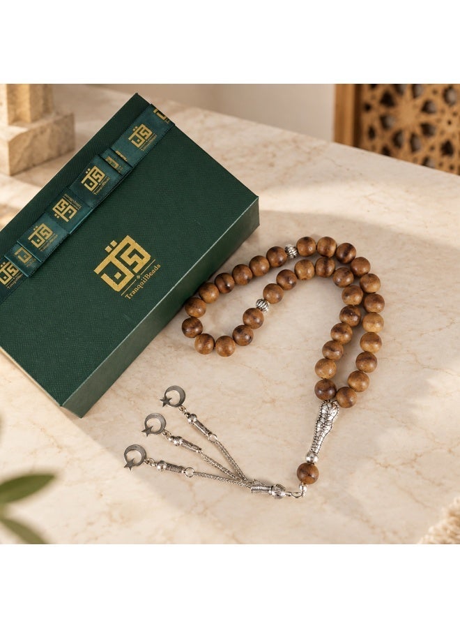 TranquilBeads 1pc Beginner's Agarwood Tasbih with Subtle Floral Aroma & Visible Oil Lines – 33 Beads Islamic Prayer Beads with Gift Box – Ideal for Dhikr, Ramadan, Eid, Hajj, Umrah & Daily Spiritual Practice - Image 2