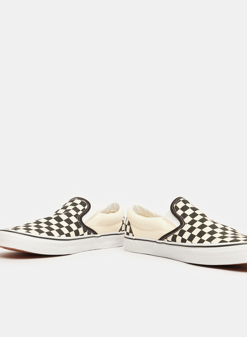 UA CLASSIC SLIP-ON B