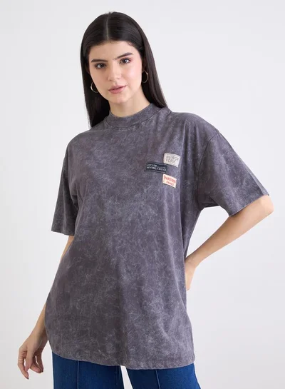 Styli Styli Charcoal Washed Oversized T-Shirt with Badge Detail