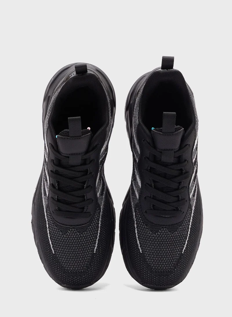 سفنتي فايف Athleisure Sneakers